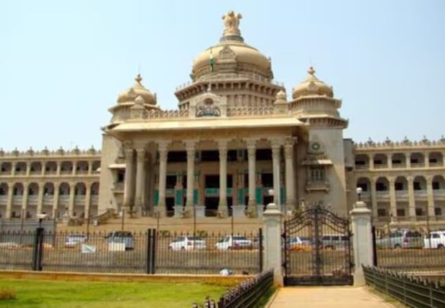 21 Congress MLAs leave for foreign tour ahead of budget; leaders say trip is personal